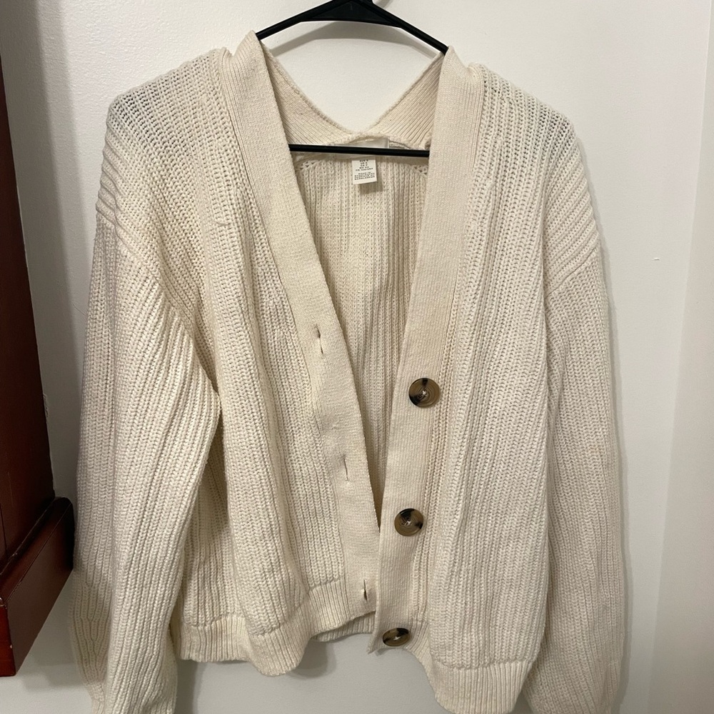 H&M Cardigan - Picture 4 of 5